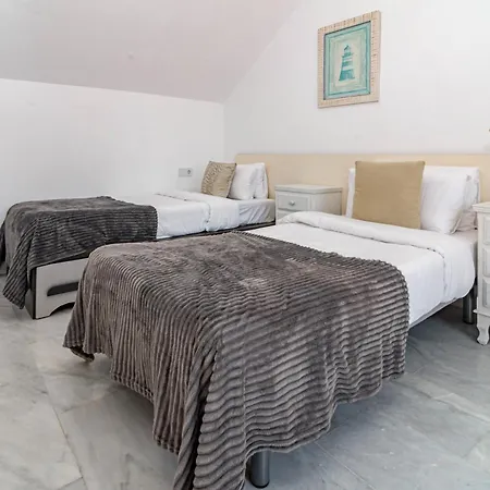 Sam65i 2 Bed Penthouse In Nueva Andalucia Marbella