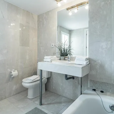 Sam65i 2 Bed Penthouse In Nueva Andalucia Marbella
