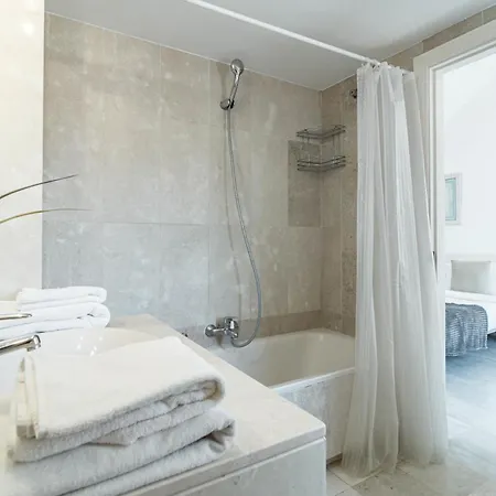 Sam65i 2 Bed Penthouse In Nueva Andalucia