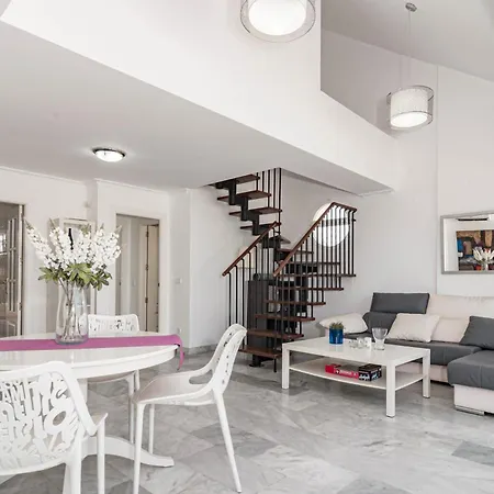 Sam65i 2 Bed Penthouse In Nueva Andalucia *
