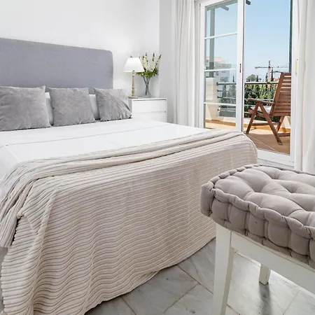Sam65i 2 Bed Penthouse In Nueva Andalucia